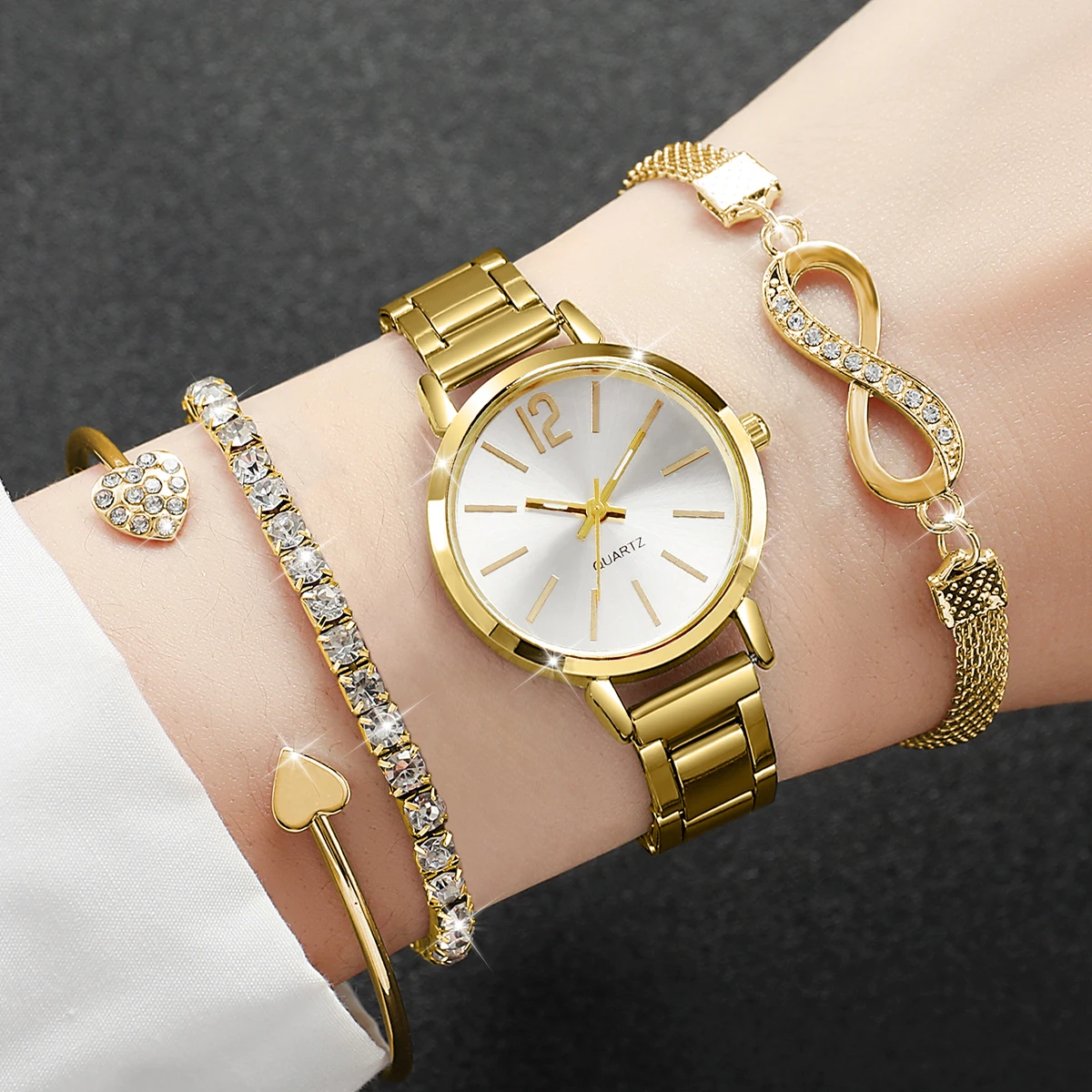 Jewelry Diamond Watches - ชุดนาฬิกาข้อมือผู้หญิงแฟชั่น 4 ชิ้น/ชุด สายโลหะผสม นาฬิกาควอตซ์เรียบง่าย พร้อมชุดกำไลเพชร
