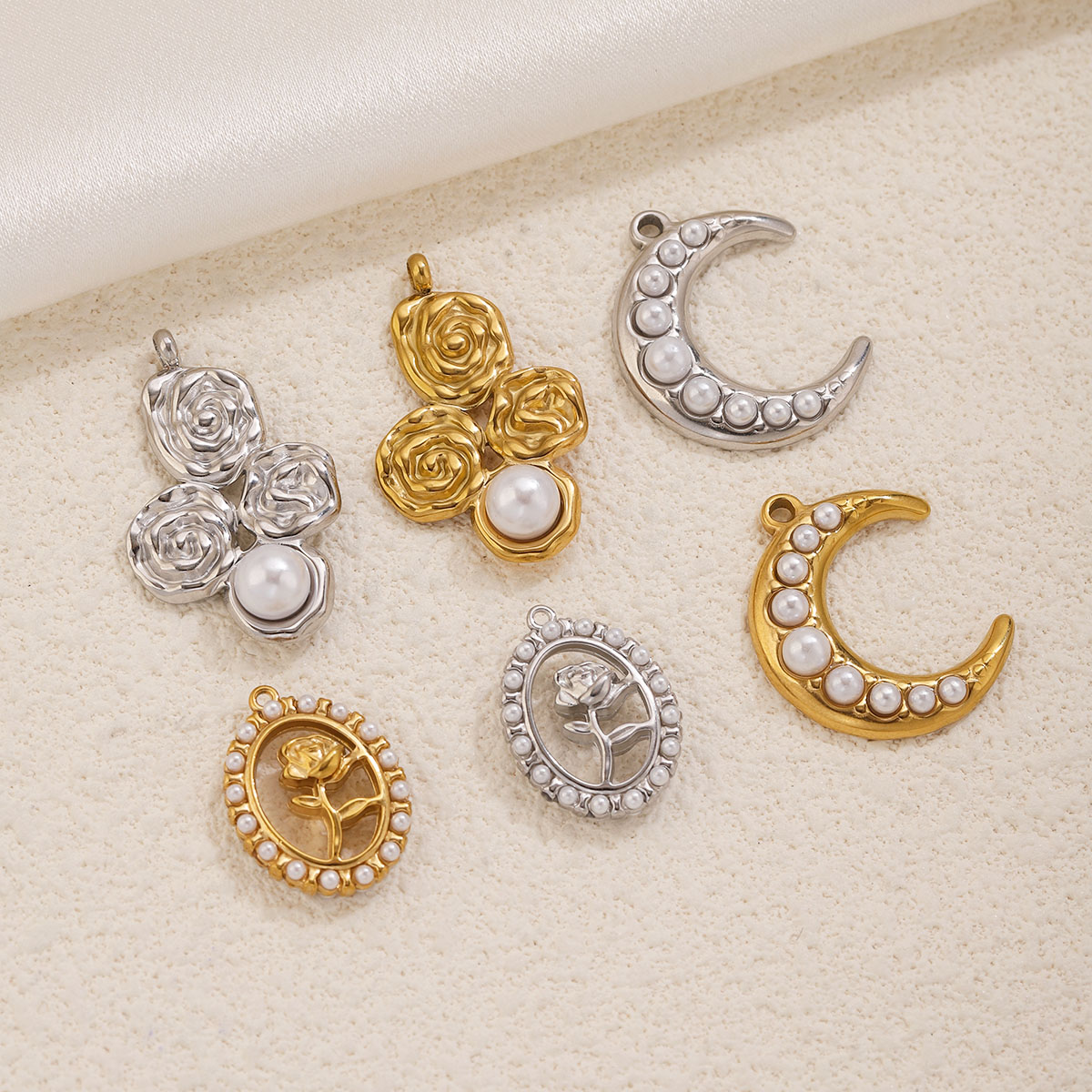 จี้รูปพระจันทร์และดอกกุหลาบประ - Pearl Stud Earrings บทวิจารณ์และราคา